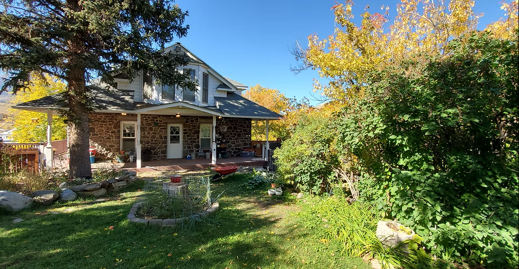 Teacher housing and community support in Gardiner